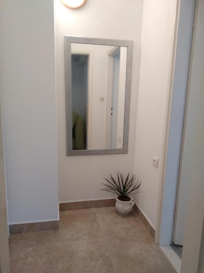 Apartment Seaview Jelsa Racic Exterior foto